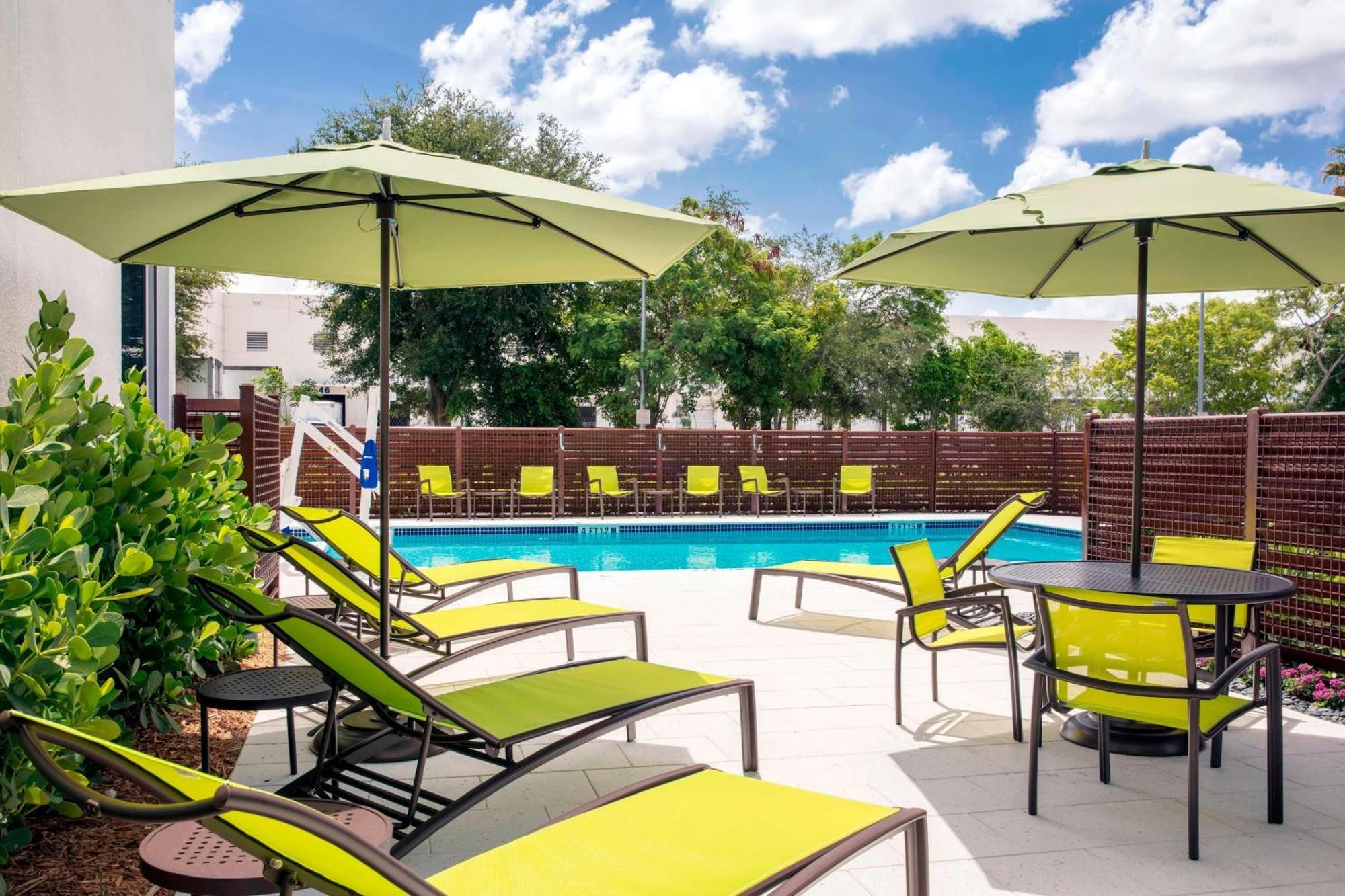 Springhill Suites By Marriott Miami Doral Eksteriør billede